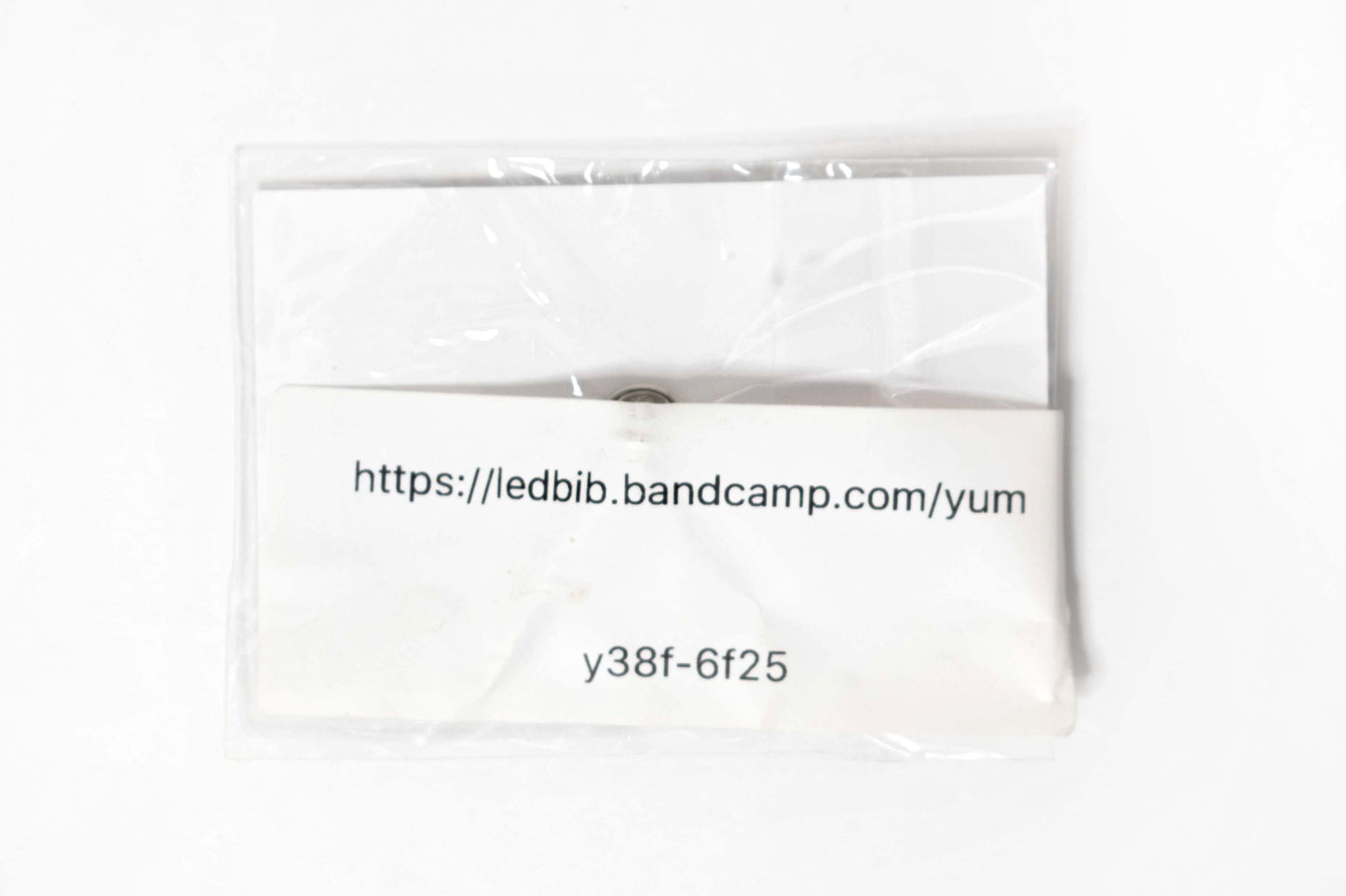 Ledbib - Metal Pin Badge
